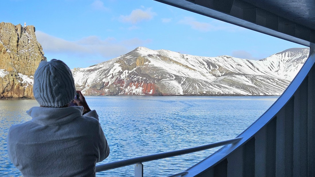 HDS31-26, Day 9, Sassi - 28MAR - Whalers 3 © Saskia van der Meij - Oceanwide Expeditions.jpg