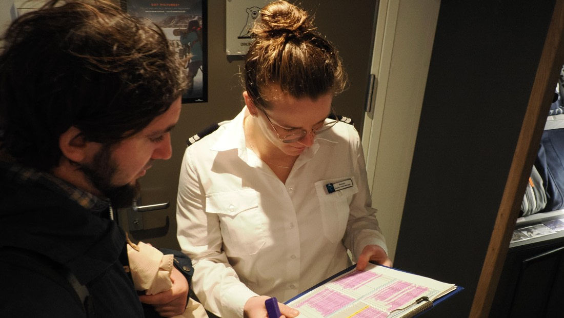 OTL31a26, Day 1, APMG9926.JPG © Andy Perkins - Oceanwide Expeditions.JPG