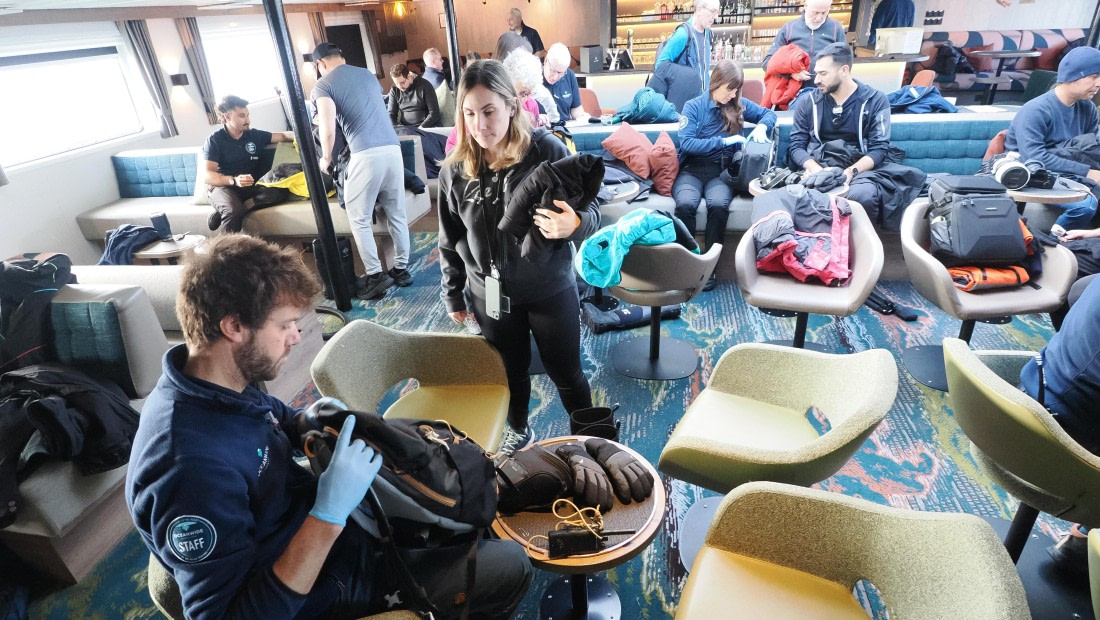 OTL31a26, Day 3, APMG0099.JPG © Andy Perkins - Oceanwide Expeditions.JPG