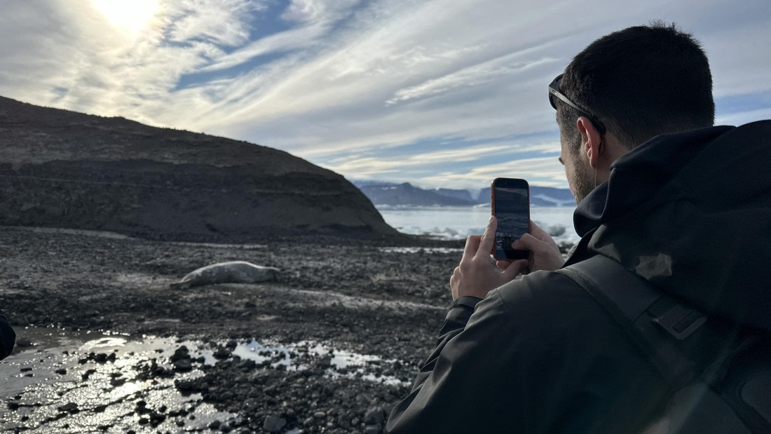 OTL31a26, Day 5, IMG_0889.jpg © Unknown Photographer - Oceanwide Expeditions.jpg