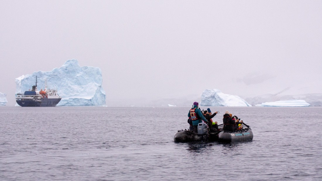 OTL31a26, Day 9, Marco (5).jpg © Marco Rosso - Oceanwide Expeditions.jpg