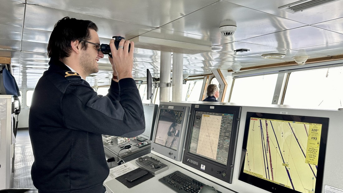 OTL31a26, Day 11, IMG_1031.jpg © Unknown Photographer - Oceanwide Expeditions.jpg