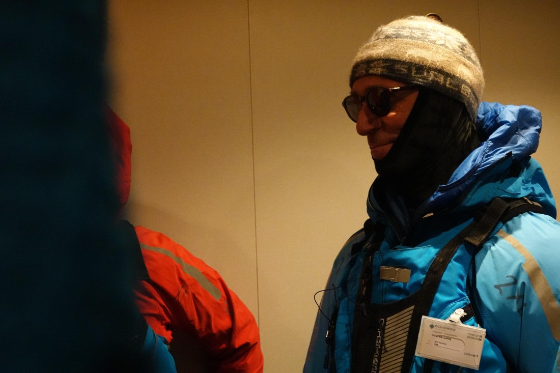 HDS04-26, Day 3, DSC04742 © Unknown Photographer - Oceanwide Expeditions.JPG