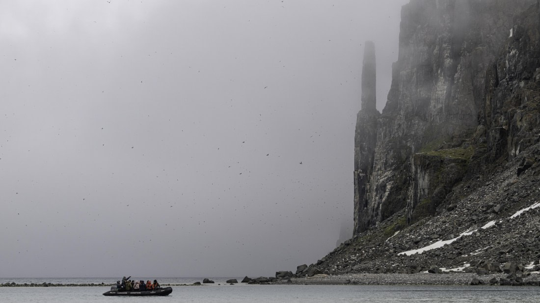 PLA06-26, Day 6, Alkafjelet © Unknown photographer - Oceanwide Expeditions.jpg