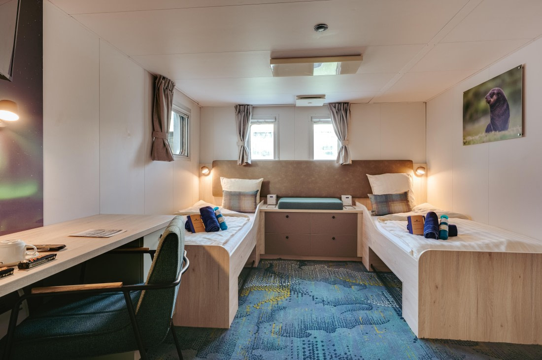 Ortelius, Twin Deluxe 528 © Joanke Louws - Oceanwide Expeditions.jpg
