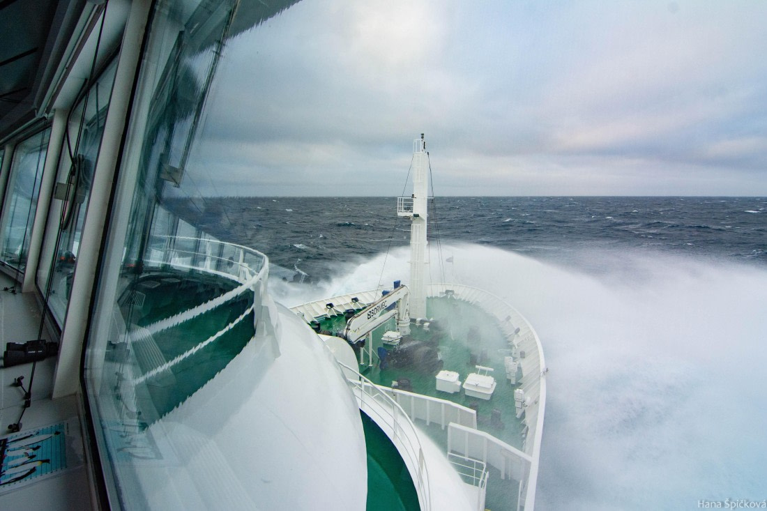 HDS10-26, Day 4, _DSC6894 Hana (1).jpg © Hana Spickova - Oceanwide Expeditions.jpg