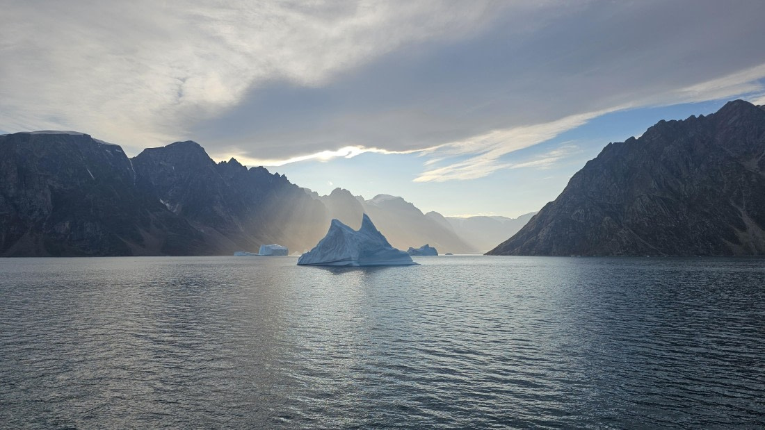 HDS10-26, Day 9, 20260810_201941.jpg © Katrin Frosin - Oceanwide Expeditions.jpg