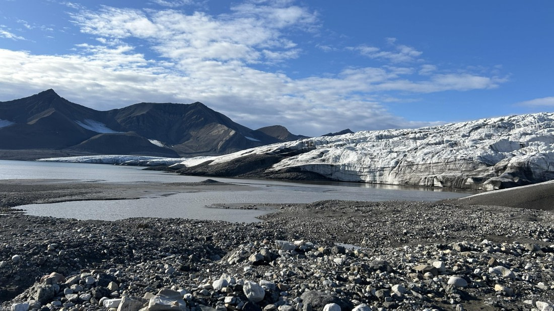OTL12-26, Day 9, Ymerbukta Photo 1 © Unknown photographer - Oceanwide Expeditions.jpg