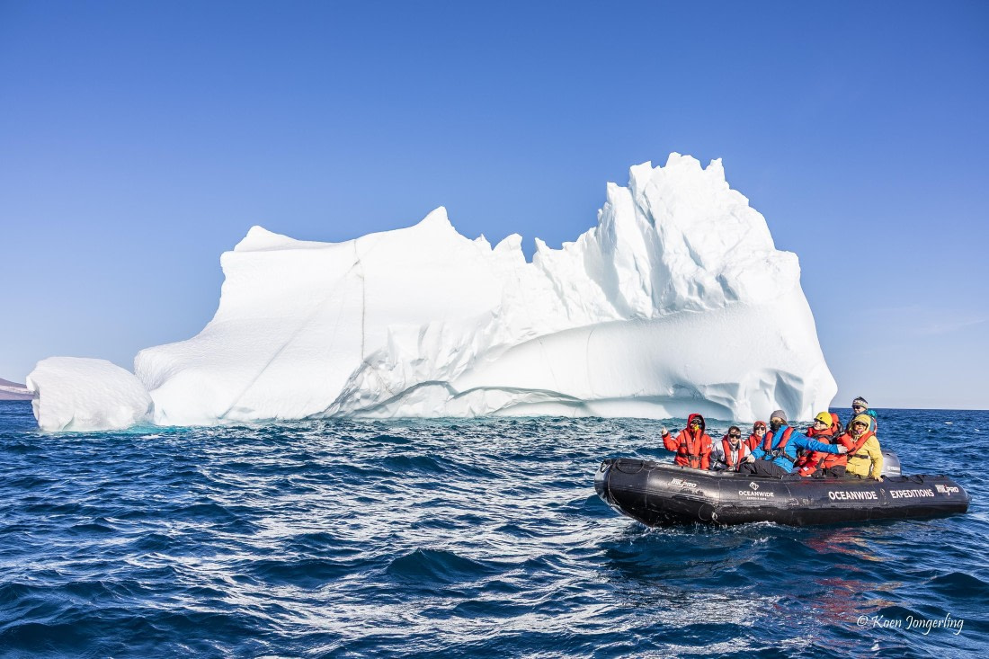 HDS11-26, Day 7, 5D5A7500.jpg © Unknown Photographer - Oceanwide Expeditions.jpg