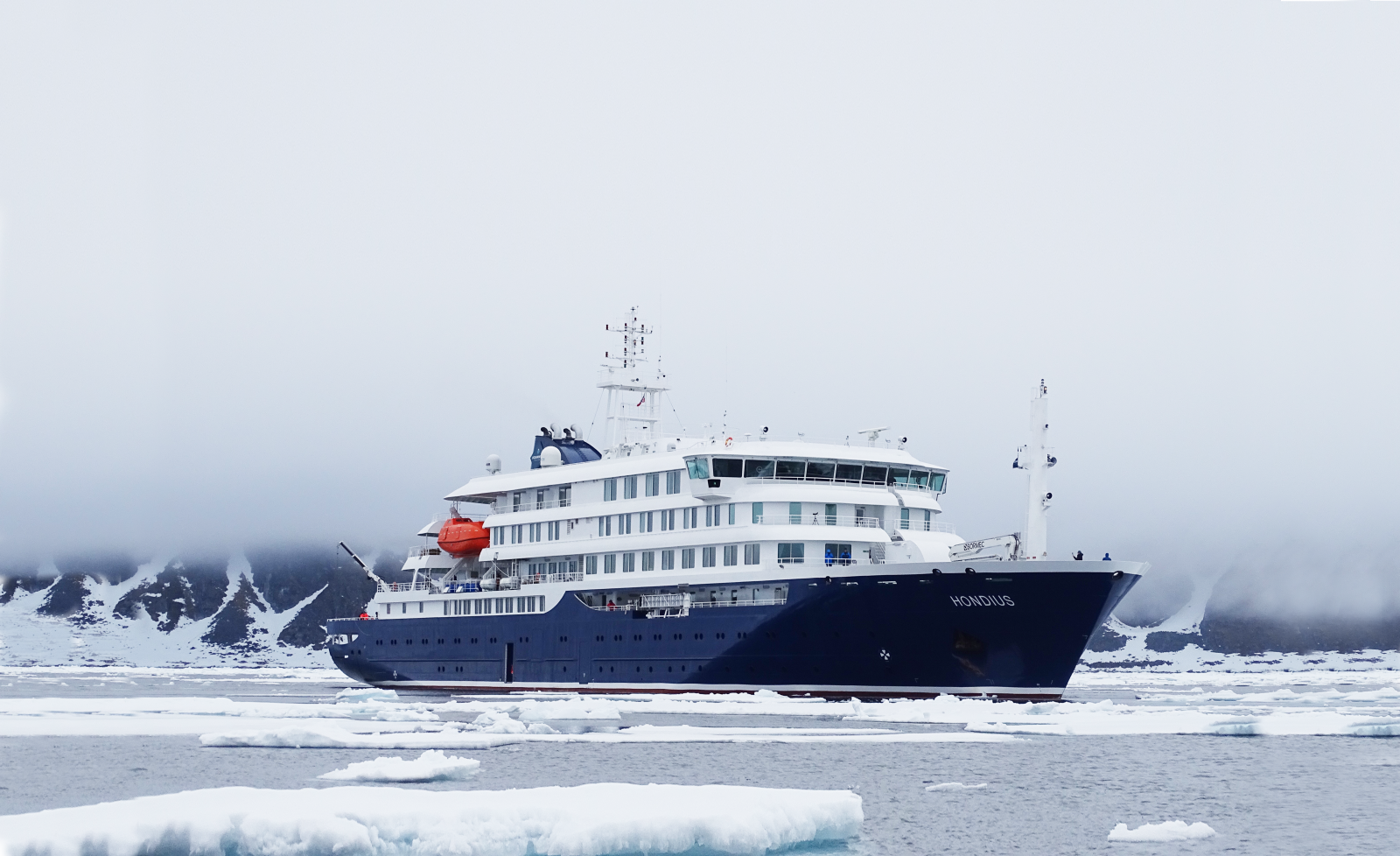 https://cdn.oceanwide-expeditions.com/media-dynamic/cache/widen_1600/media/default/0001/37/c4ade9029b0ddd46f2313c198019119ff965466f.png