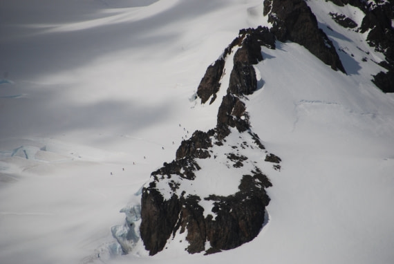 mountaineering group