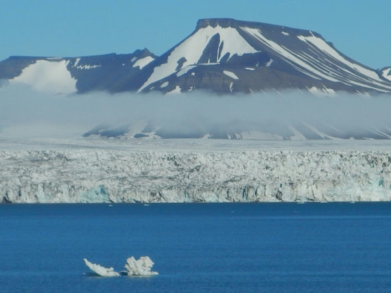 Svalbard glacier aboard the ortelius