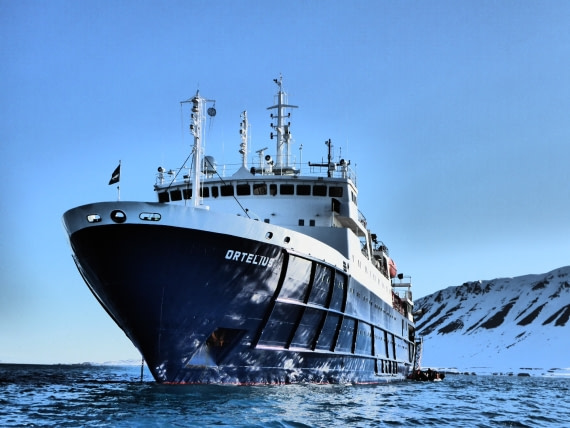 Ortelius in Isfjorden Spitsbergen