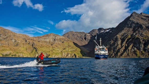 Zodiac & M/V Plancius, Godthul, so georg island, atlantic odyssey mar//apr 2017