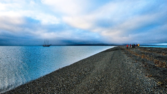 putting on life vest for zodiac ride back to rembrandt van reign 2017