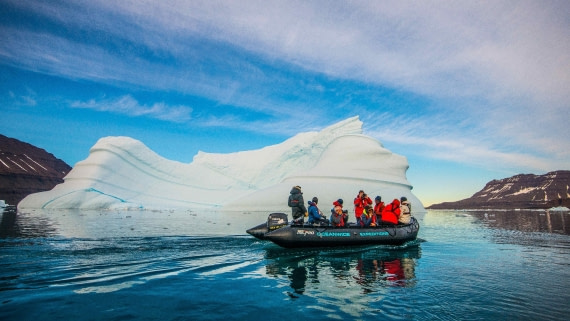 Zodiac cruise greenland, s/v Rembrandt van Rijn 8/2017
