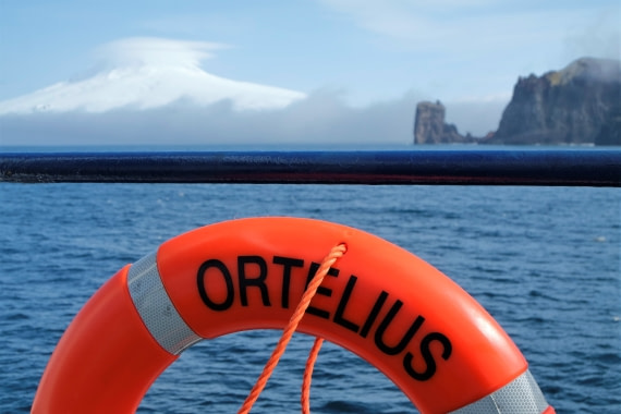 OTL02-18Jan Mayen Beerenberg