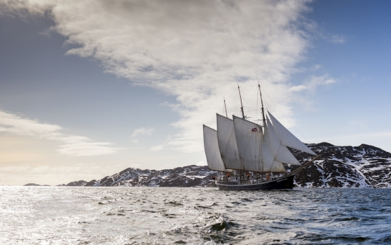 gallery_rembrandt van rijn_greenland (c) olga lartceva-oceanwide expeditions (12).jpg