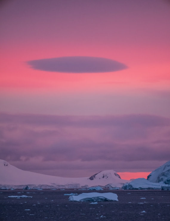 Lonely Cloud, Lemaire Channel