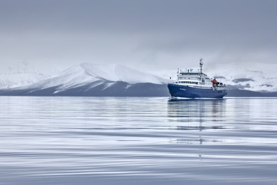 Deception Island; Antarctica; Plancius © Mike Louagie-Oceanwide Expeditions.jpg