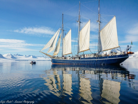 North Spitsbergen, ArcticSpring, May, Rembrandt van Rijn © Katja riedel-Oceanwide Expeditions.jpg