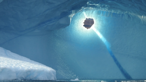 Harefjord iceberg window
