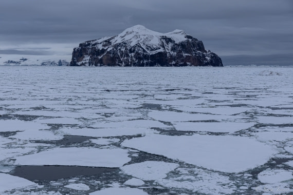 OTL23-23, Day 5, Antarctic Sound 1 © Sara Jenner - Oceanwide Expeditions.jpg