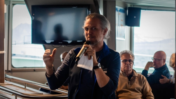 PLA05-24, Day 1, PAZ_6062 © Alexander Romanovskiy - Oceanwide Expeditions.jpg