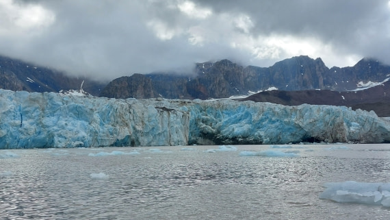 OTL08-24, Day 2, 20240729_112505 © Annelou Hulsker - Oceanwide Expeditions.jpg