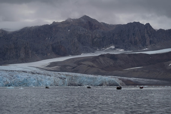 PLA10-24, Day 2, LD_08471_AINR_PS2 © Laurence Dyke - Oceanwide Expeditions.jpg