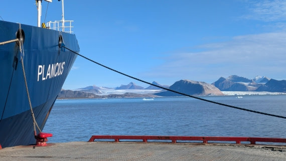 PLA10-24, Day 2, NA pier Sabrina Kerth © Sabrina Kerth - Oceanwide Expeditions.jpg