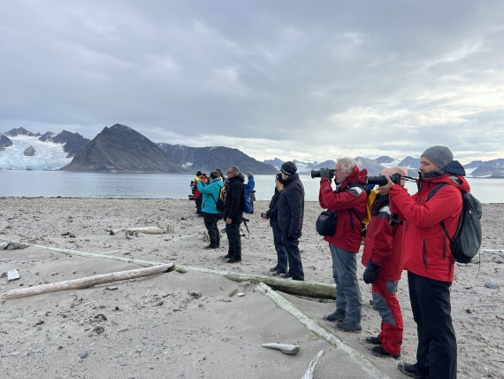 PLA11-24, Day 2,  IMG_5601 © Jess Owen - Oceanwide Expeditions.jpg