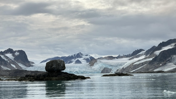 PLA11-24, Day 2, 4495_© Ursula Tscherter © Ursula Tscherter - Oceanwide Expeditions.jpg