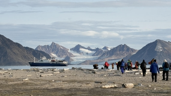 PLA11-24, Day 2, 4591_© Ursula Tscherter © Ursula Tscherter - Oceanwide Expeditions.jpg