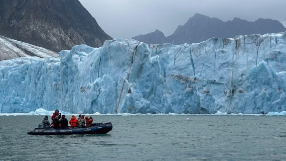 HDS12-24, Day 2,  Cruise © Sara Jenner - Oceanwide Expeditions.jpg