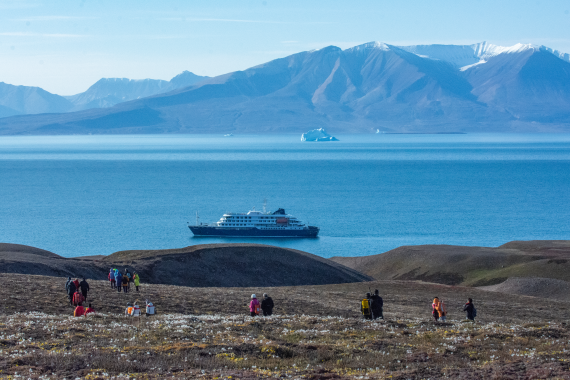 HDS12-24, Day 5,  _DSC2951 © Unknown photographer - Oceanwide Expeditions.png