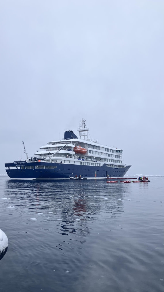 HDS21a24, Day 4, IMG_1962 © Unknown photographer - Oceanwide Expeditions.jpeg