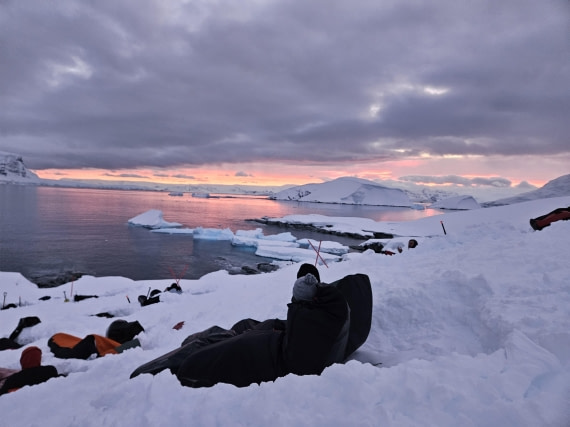 HDS21a24, Day 12, camping 06NOV-1 © Unknown photographer - Oceanwide Expeditions.jpg