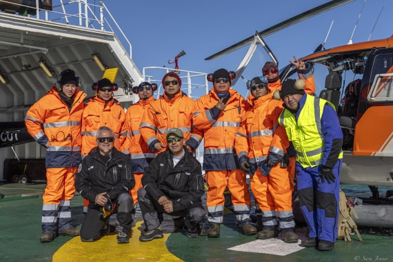 OTL22-24, Day 5, Heli team (2) © Sara Jenner - Oceanwide Expeditions.jpg