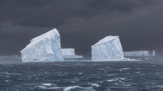 OTL25-25, Day 10, Storm 1 © Sara Jenner - Oceanwide Expeditions.jpg