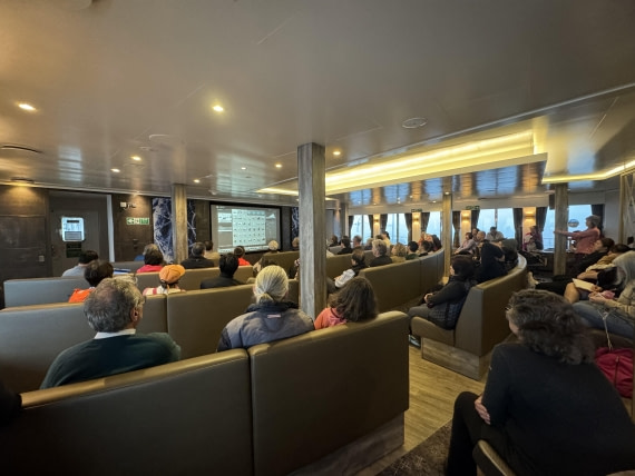 HDS25-25, Day 12, photo workshop © Unknown photographer - Oceanwide Expeditions.jpg