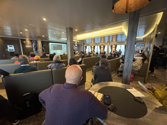 HDS25-25, Day 12, photo workshop 1 © Unknown photographer - Oceanwide Expeditions.jpg