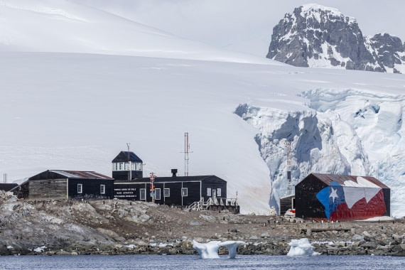 OTL26-25, Day 7, GV Station 1 © Sara Jenner - Oceanwide Expeditions.jpg