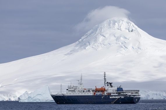 OTL26-25, Day 7, Ortelius © Sara Jenner - Oceanwide Expeditions.jpg