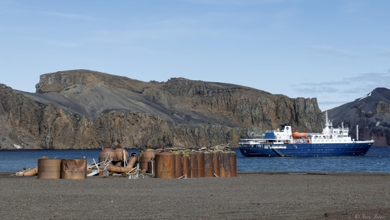 OTL27-25, Day 10, Whalers Bay 3 © Sara Jenner - Oceanwide Expeditions.jpg