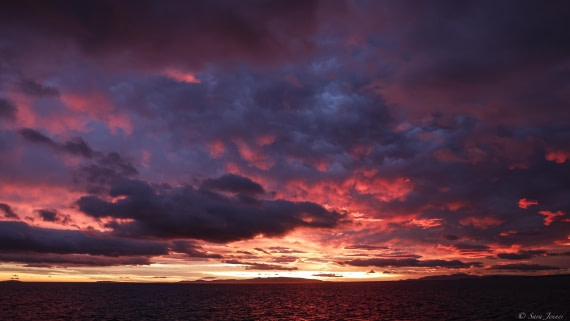 OTL28-25, Day 1, Sunset © Sara Jenner - Oceanwide Expeditions.jpg