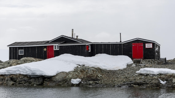 OTL29-25, Day 5, Wordie Hut 2 © Sara Jenner - Oceanwide Expeditions.jpg