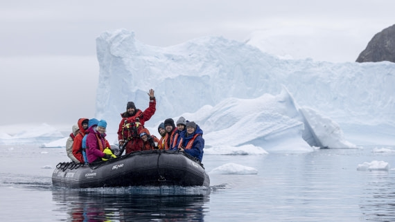 OTL29-25, Day 6, Zodiac cruise 1 © Sara Jenner - Oceanwide Expeditions.jpg