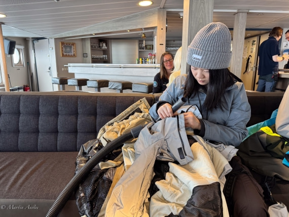 PLA28-25, Day 3, IMG_0121 © Martin Anstee - Oceanwide Expeditions.jpg