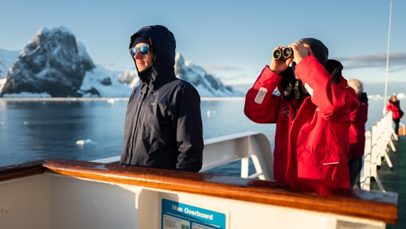 PLA28-25, Day 5, L1240644 © Unknown photographer - Oceanwide Expeditions.jpg